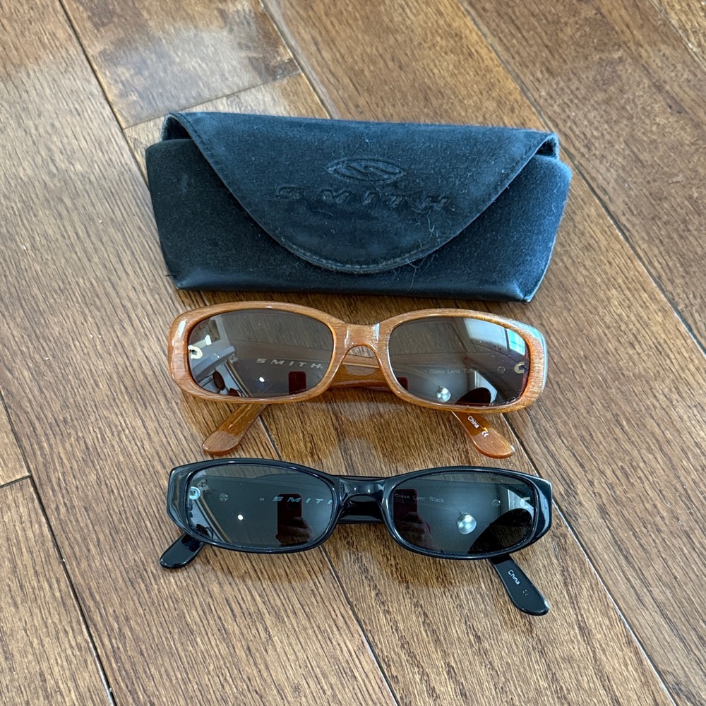 SMITH Sunglasses Duo – Y2K Vintage Caramel Tan Frame & Black Frame